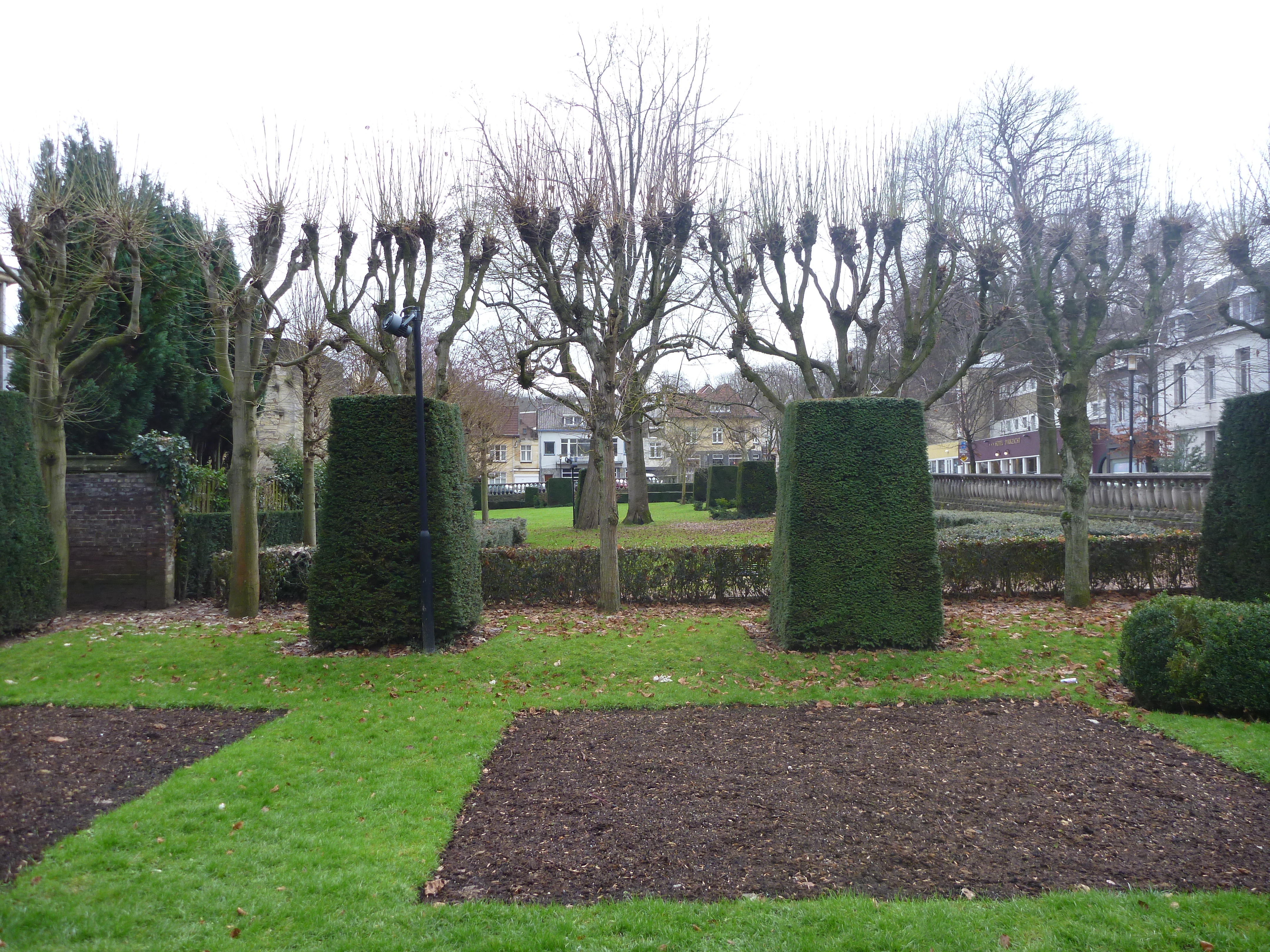 2011 NWK014.jpg